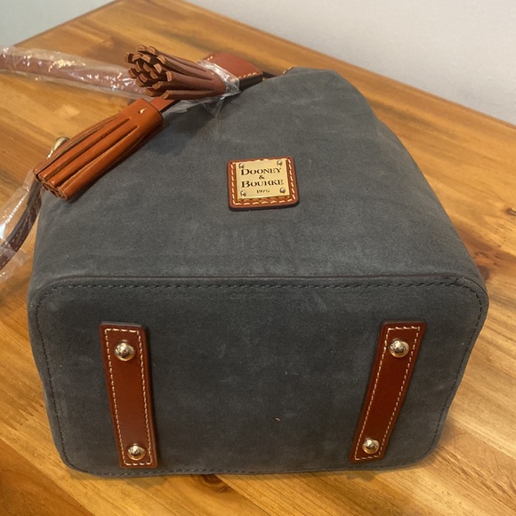 NWT Dooney & Bourke Grey Kendall Suede Bucket Drawstring Bag - Picture 7 of 13